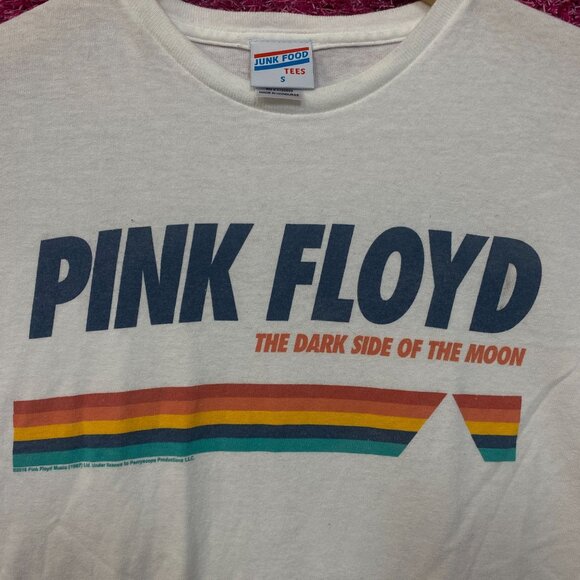 Pink Floyd Dark Side of the Moon White Rock Tshirt size Small - Picture 2 of 5